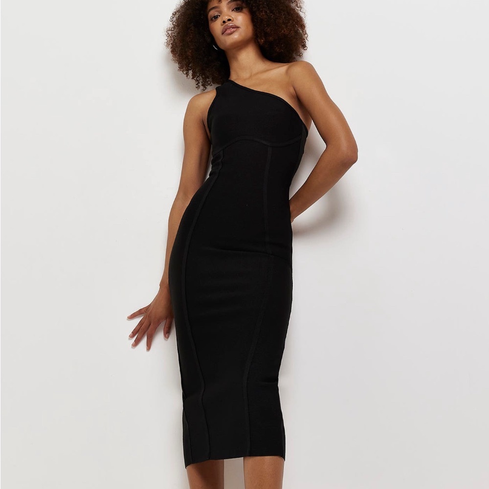River Island Black One-Shoulder Dress